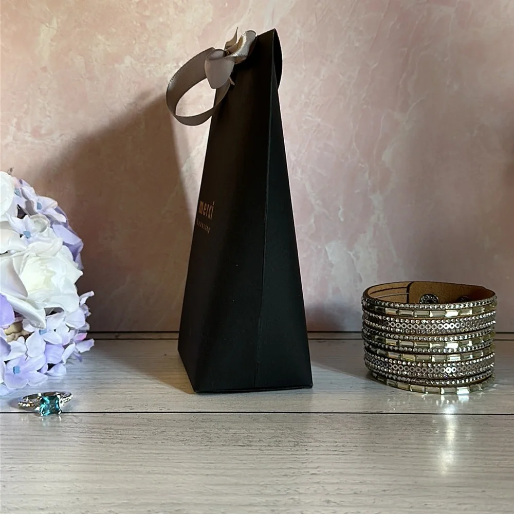 12 Pcs Paper Bags ( Merci Beaucoup ) Gift Bag, Packaging Box with Gray Ribbon - Picture 2 of 11